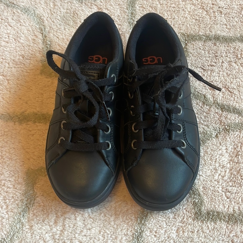 UGG sneakers unisex